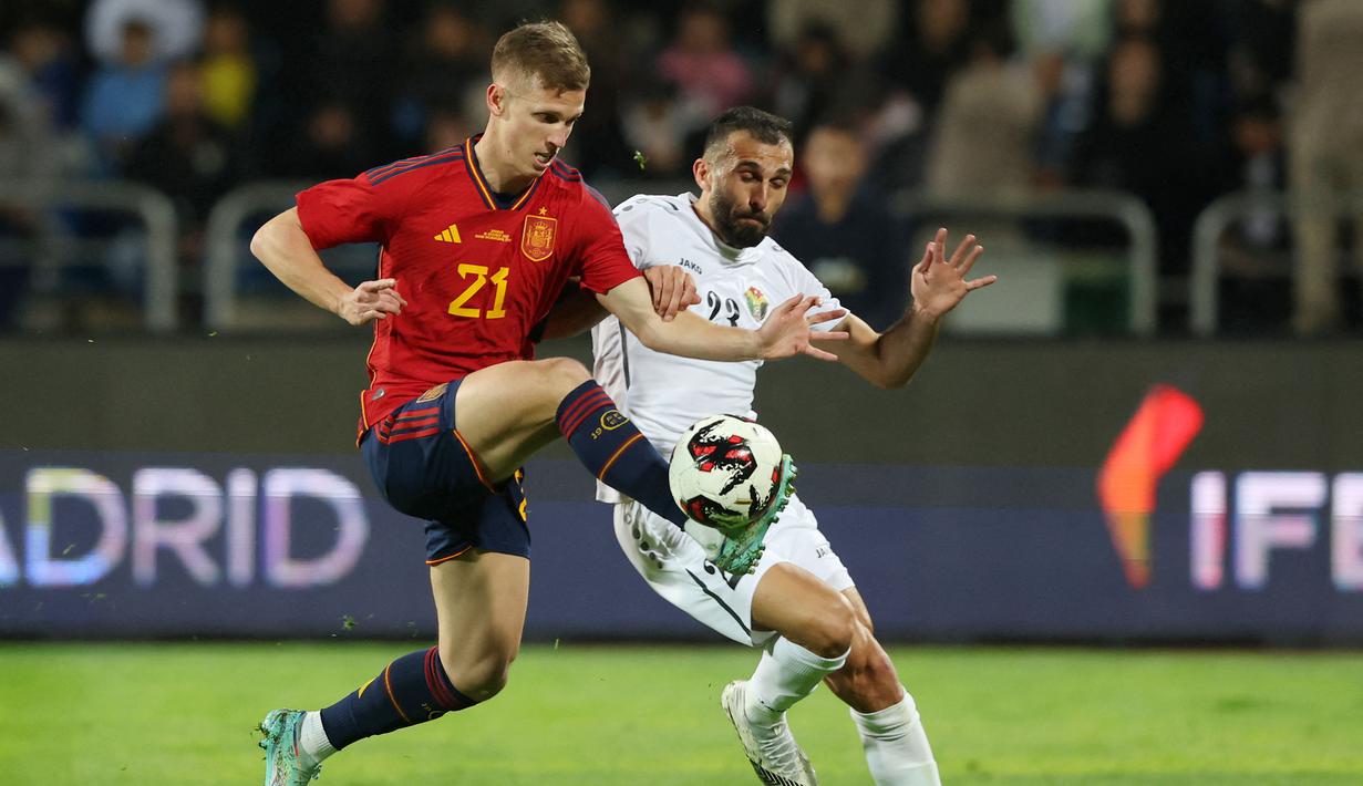 Hasil ini menjadi modal positif bagi pasukan Luis Enrique menuju Piala Dunia 2022 Qatar. (AFP/Khalil Mazraawi)