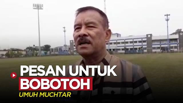 Berita video Komisaris PT Persib Bandung Bermartabat, Umuh Muchtar, memberi pesan kepada para Bobotoh yang akan bertamu ke kandang Arema dalam laga ke-9 BRI Liga 1 2022/2023.