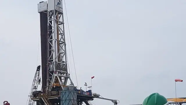 PT Pertamina Drilling Service Indonesia (PDSI) menunakan mengoperasikan alat bor sistem komputer atau Rig Cyber - 55