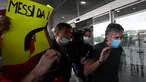 Ayah dan agen Lionel Messi, Jorge Messi, tiba di bandara Barcelona pada Rabu (2/9/2020). Menggunakan jet pribadi, Jorge Messi akan menemui presiden klub Barcelona Josep Maria Bartomeu untuk membahas konflik kontrak Lionel Messi. (Photo by LLUIS GENE / AFP)