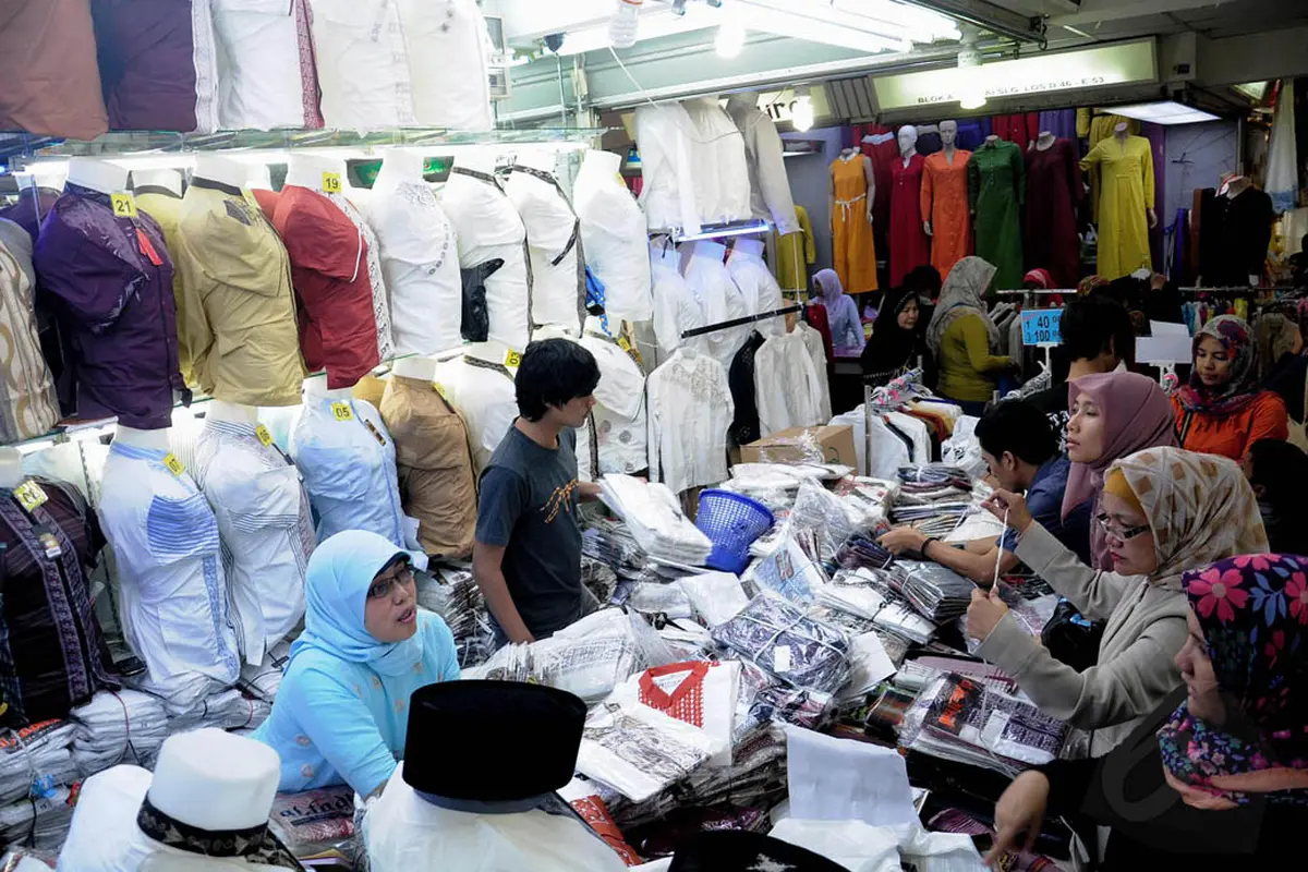 Sambut Ramadan, Tanah Abang Mulai Diserbu Pengunjung