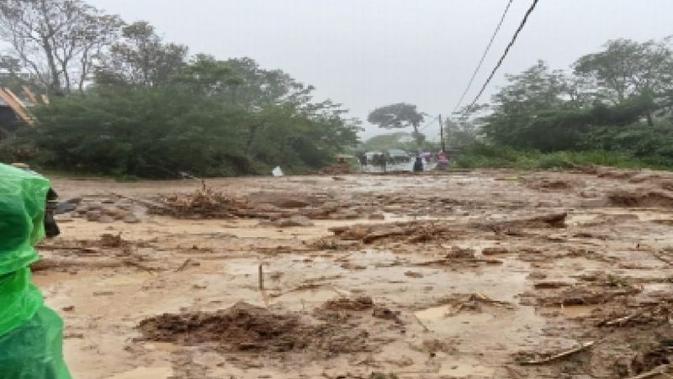 Banjir dan Longsor Landa 7 Kabupaten Sumut, 13 Orang Meninggal dan 3 Hilang