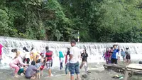 Wisata Air Tangga Manik Kabupaten Lahat jadi alternatif turis lokal maupun mancanegara (Liputan6.com / Nefri Inge)