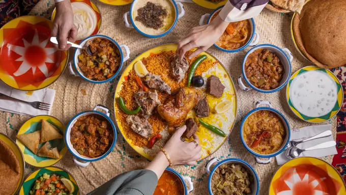 Menjelajahi Surga Kuliner Riyadh yang Tersembunyi dan Menggugah Selera (Visit Saudi)