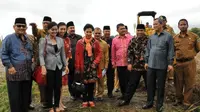 Komisi VIII DPR RI mendesak penyelesaian pembangunan Asrama Haji Embarkasi Padang Pariaman.