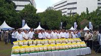 Kementerian Pertanian bersama kementerian/lembaga terkait, Satgas Pangan, TNI, Polri, serta BUMN pangan melaksanakan Gerakan Pangan Murah (GPM) Serentak di 7.285 kecamatan di seluruh Indonesia.