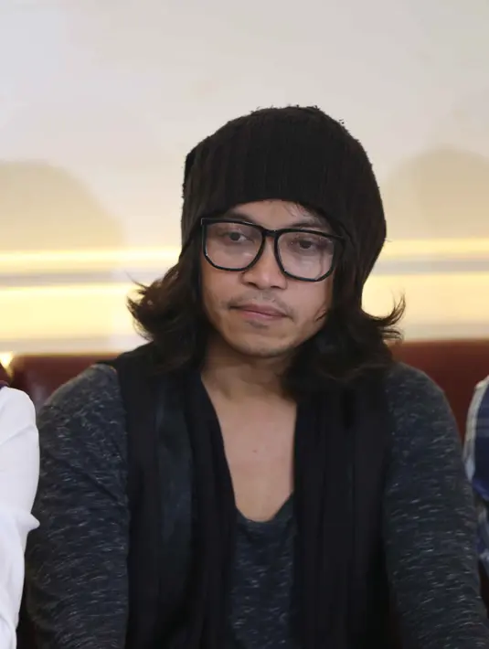 Tak hanya itu, Iman pun memberikan beberapa contoh yang baik seperti, mendatangi kajian-kajian ilmu agama. (Nurwahyunan/Bintang.com)