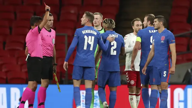 Harry Maguire Kartu Merah, Inggris Ditaklukkan Denmark