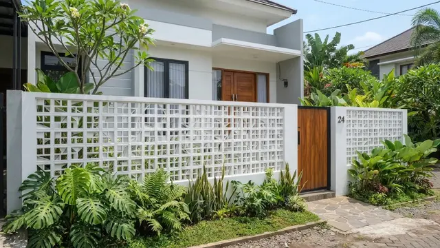Roster Pagar Rumah