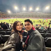 Lihat di sini gaya stylish Aaliyah Massaid saat babymoon di Spanyol. [@aaliyah.massaid].