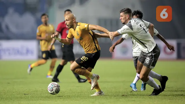 BRI Liga 1 2022/2023: Bhayangkara FC vs Persib Bandung