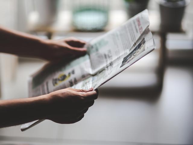 Foto Pria Koleksi 1444 Surat Kabar Dari 115 Negara Ini Bikin Melongo Hot Liputan6 Com