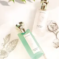 Tutup botol dalam koleksi ini didesain ulang dengan warna beige keemasan dan logo &ldquo;tondo". (Foto/Dok: Bulgari)