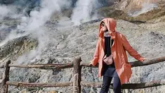 Dalam akun Instagram pribadinya, Risty Tagor kerap mengunggah momen saat liburan. Dirinya bahkan beberapa kali terlihat memilih liburan di alam. (Liputan6.com/IG/@ristytagor)