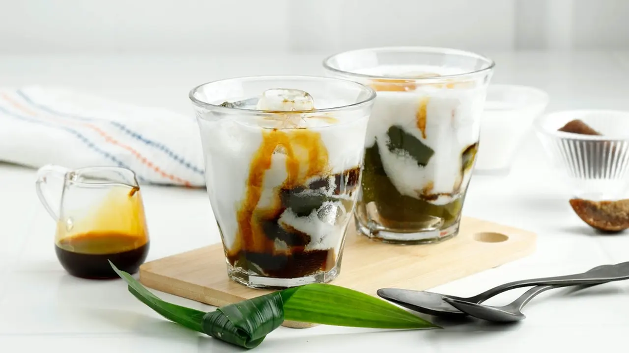 cincau hijau gula merah es daluman
