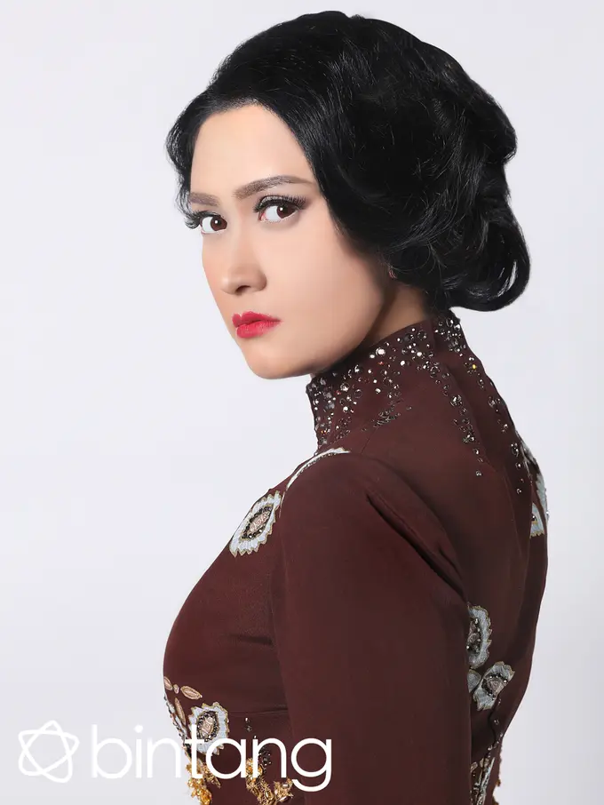 [Bintang] Nafa Urbach