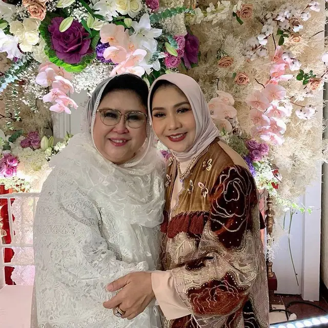 Jelang Menikah dengan Nikita Willy, Ini 6 Potret Indra Priawan Gelar Pengajian