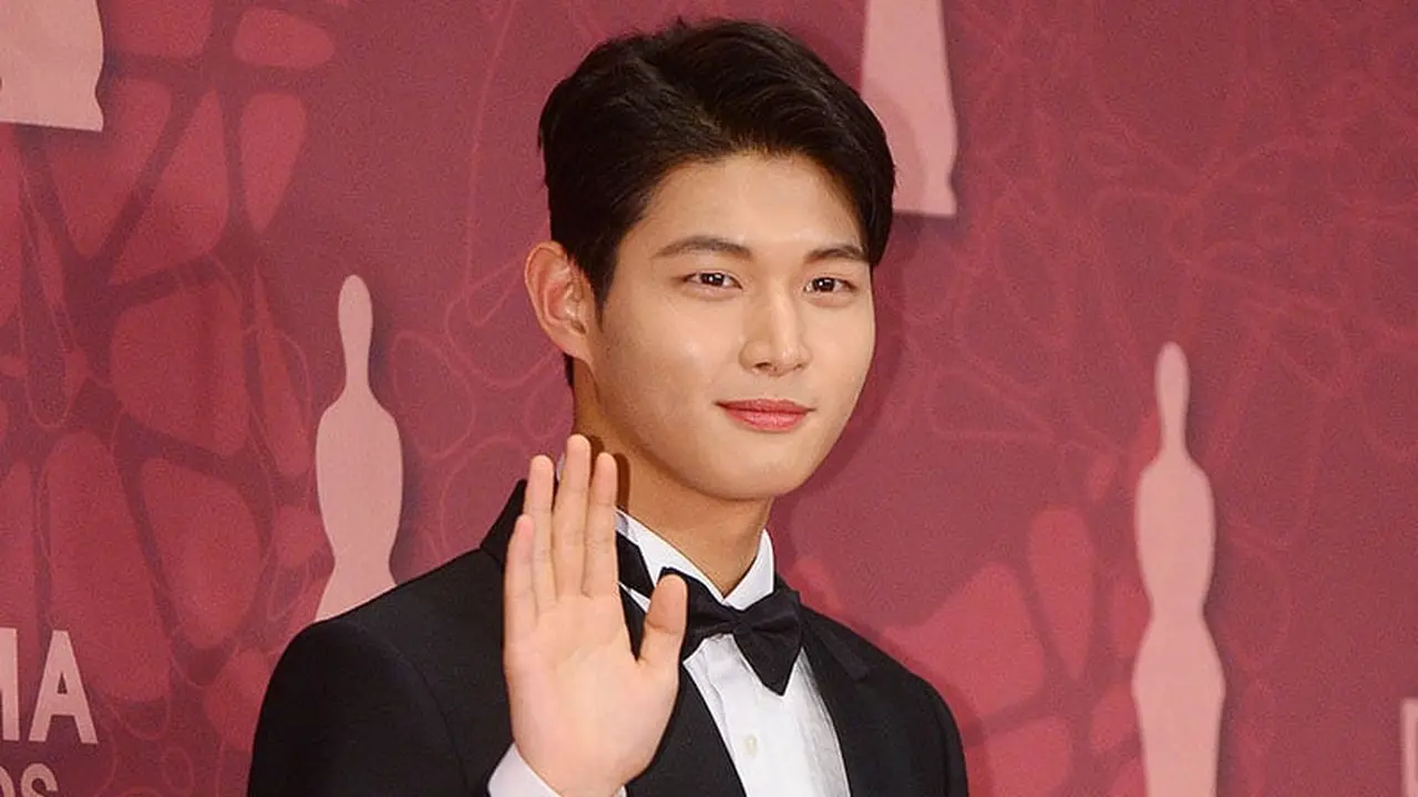 [Bintang] Gara-gara Lakukan Pelecehan Seksual, Karier Lee Seo Won Terancam Hancur