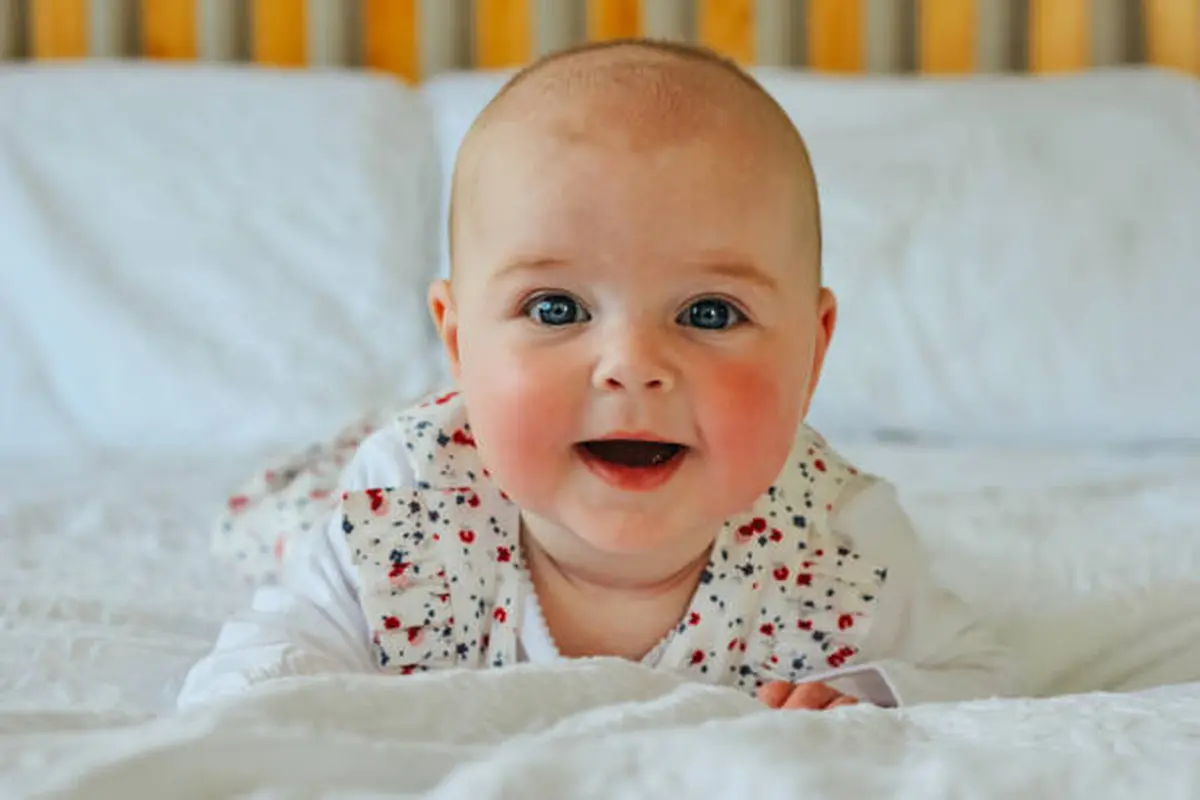 Ilustrasi Tummy Time