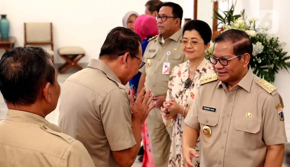 Namun, sebagian ASN ada yang diizinkan untuk bekerja dari rumah atau work from anywhere (WFA). (Liputan6.com/Herman Zakharia)