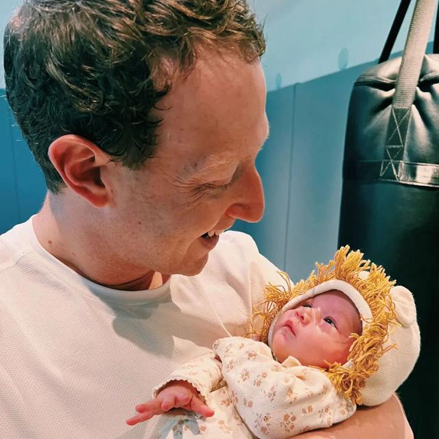 Mark Zuckerberg dan keluarganya. (Instagram/ zuck)