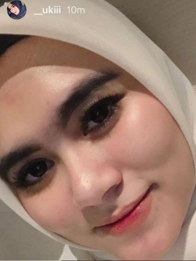 Resmi Menikah, Ini 6 Potret Dewi Amalia Istri Ajudan Pribadi yang Memesona