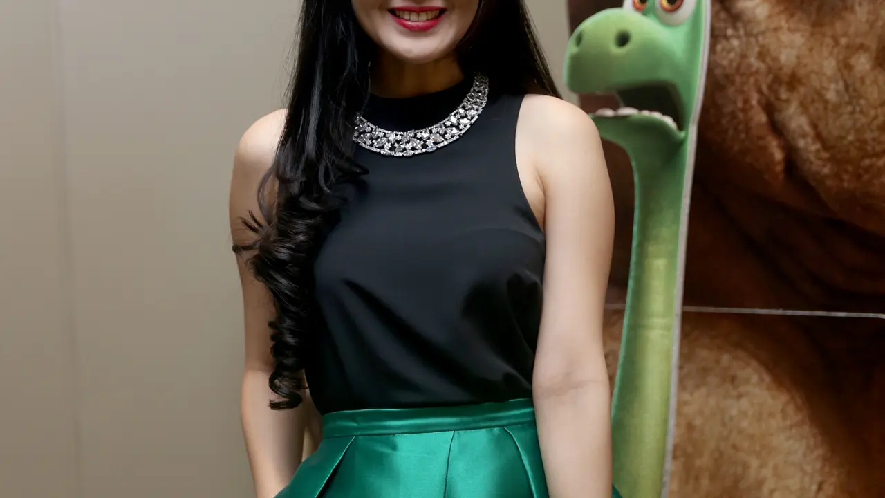 Sandra Dewi 