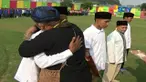 Usai mengikuti upacara[HUT ke-72 RI di lapas, mereka pun bergegas meninggalkan lapas untuk kembali ke keluarga masing-masing.