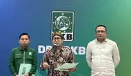 Ketua Desk pemilihan kepala daerah (Pilkada) PKB Abdul Halim Iskandar  di DPP PKB, Jakarta Pusat, Senin (3/6/2024). (Liputan6.com/Winda Nelfira).