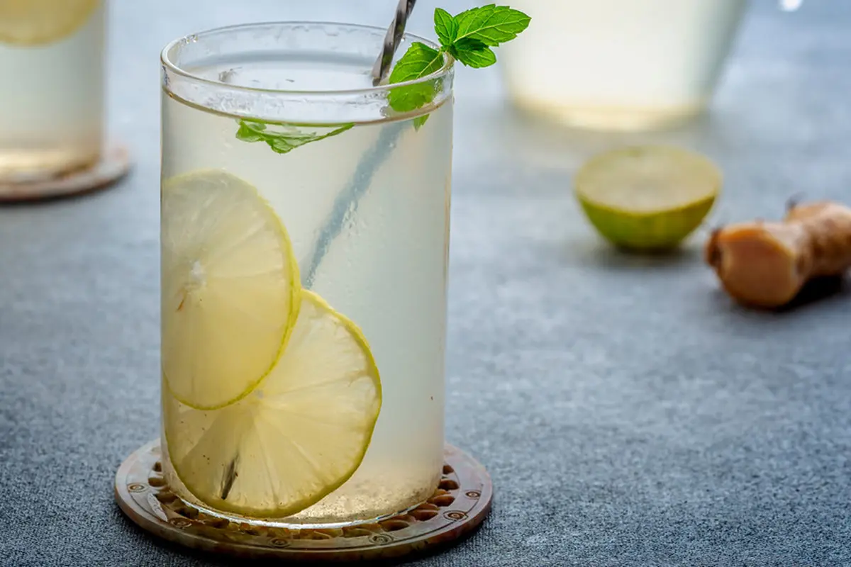 nimbu pani es jeruk India