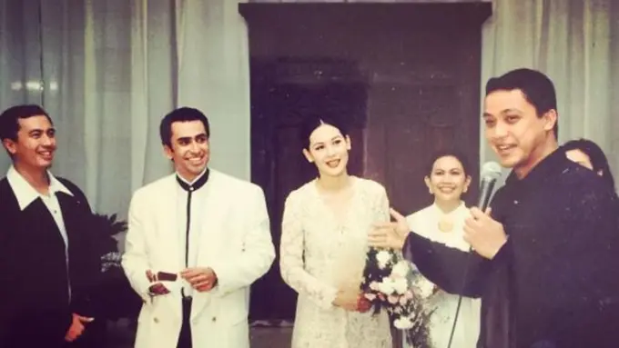 [Bintang] Jeremy Thomas dan Ina Thomas