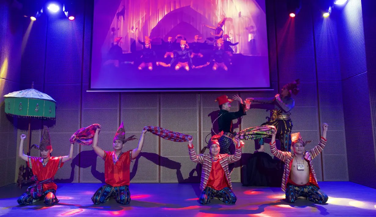 Renitasari Adrian selaku Program Director Galeri Indonesia Kaya dalam karya ini mengungkapkan. “Drama Tari Musikal Karaeng Pattingalloang yang dihadirkan di Auditorium Galeri Indonesia Kaya menjadi sebuah pertunjukan spesial.” [Foto: Dok. Galeri Indonesia Kaya]