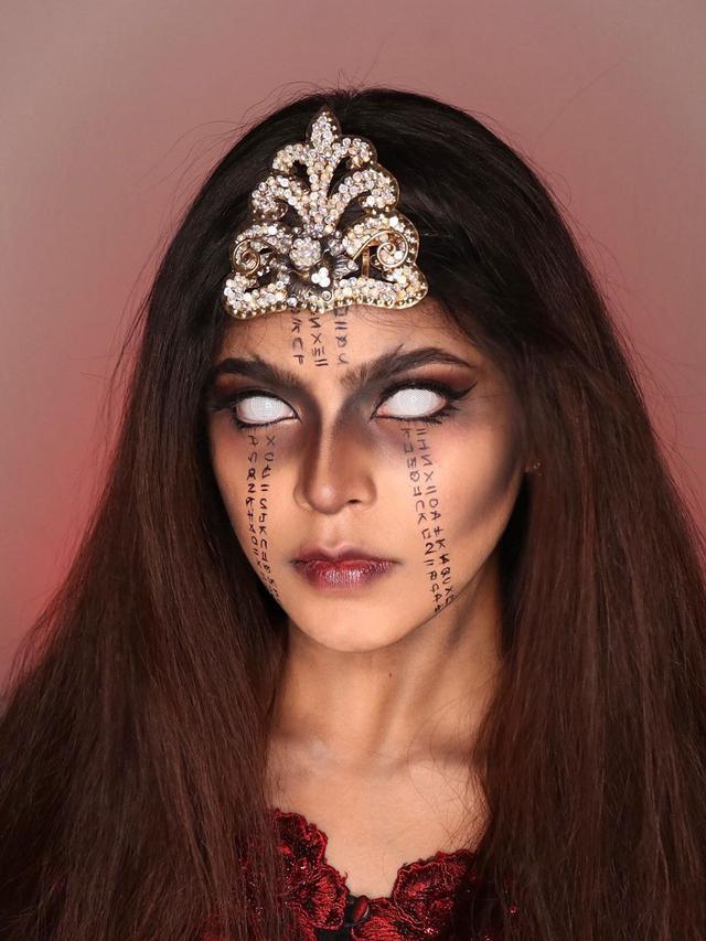 Viral Lewat Lathi Challenge, Ini 6 Makeup Karakter Jharna Bhagwani