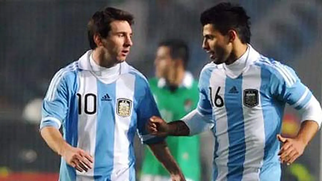 Lionel Messi dan Sergio Aguero