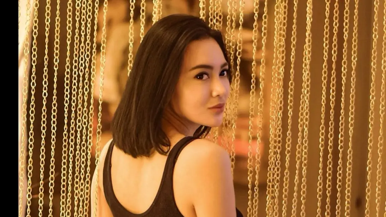 [Fimela] Wika Salim