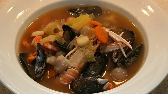 Ilustrasi Bouillabaisse
