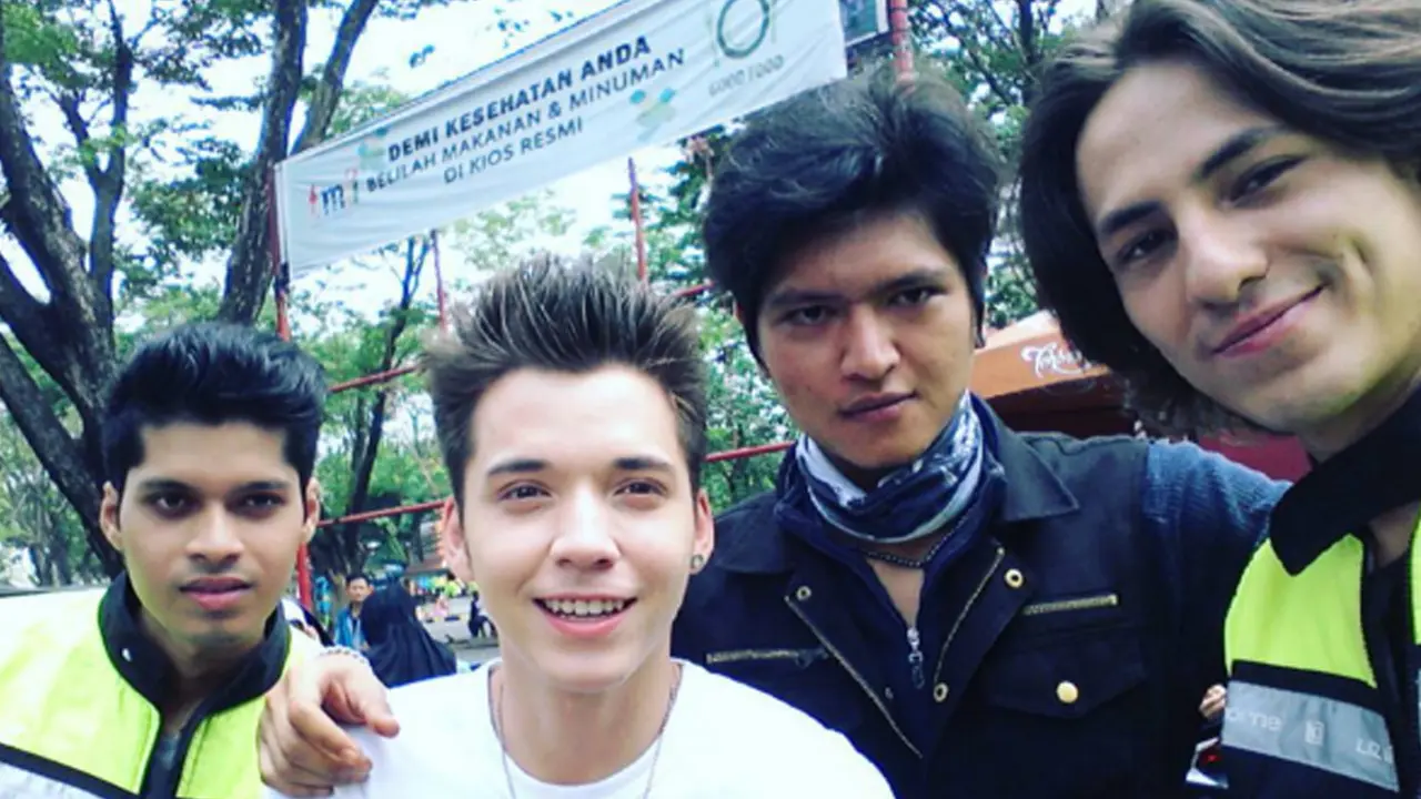 Dylan Putra Allen Carr
