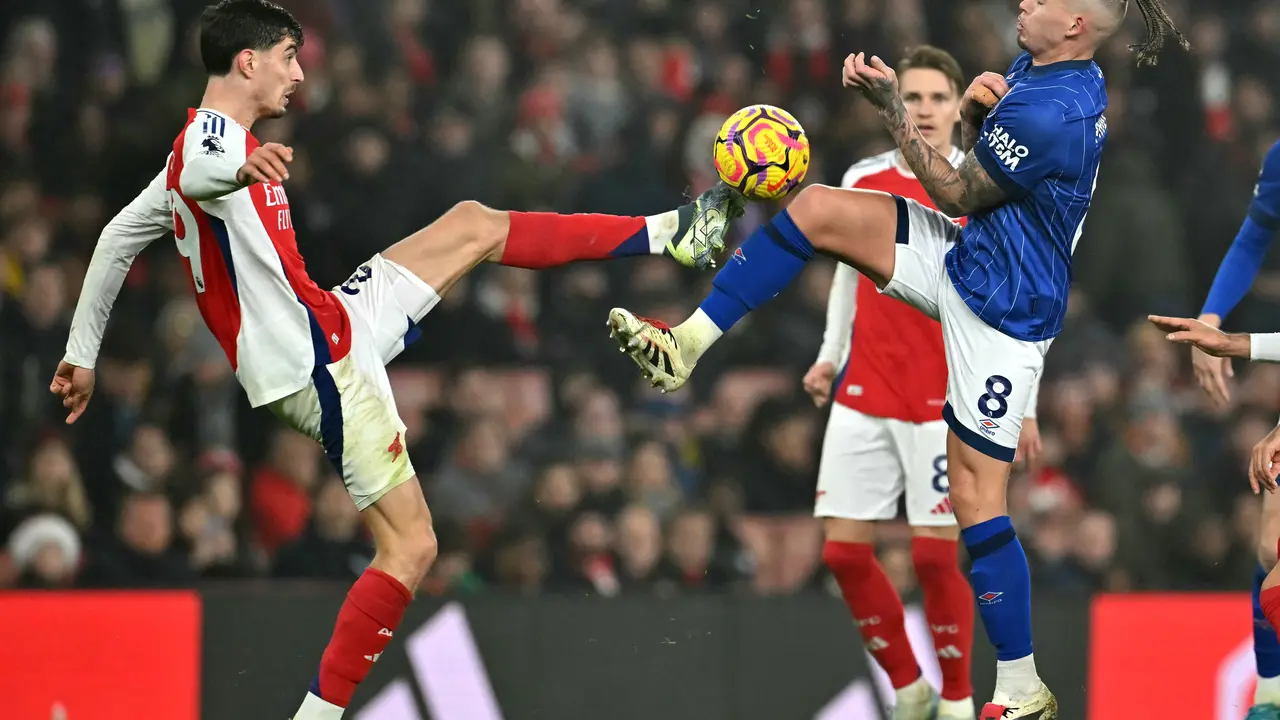 Arsenal Vs Ipswich Town