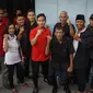 Putra sulung Presiden Jokowi, Gibran Rakabuming Raka ketika sedang blusukan menemui para relawan dan pendukungnya.(Liputan6.com/Fajar Abrori)