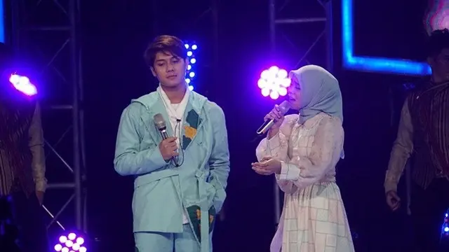 7 Potret Lesty Kejora dan Rizky Billar di Panggung HUT SCTV Ke-30, Curi Perhatian