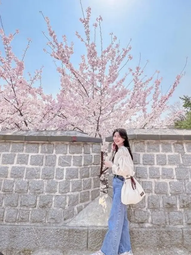 Pesona Amelia Tantono, YouTuber Indonesia di Korea Selatan