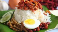 Bocah 12 Tahun Sukses Jadi Juragan Nasi Lemak