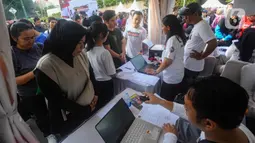 Pemilih yang ingin pindah TPS harus mengurus maksimal 7 hari sebelum 14 Februari 2024. (merdeka.com/Arie Basuki)