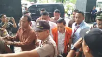 Setya Novanto dikawal ketat saat tiba di PN Tipikor Jakarta