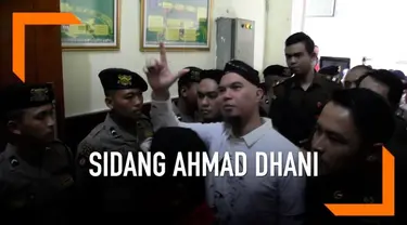 Hari Selasa (19/2) Pengadilan Negeri Surabaya gelar sidang lanjutan perkara ujaran kebencian yang menyeret musikus Ahmad Dhani. Agendanya pembacaan putusan sela atas keberatan penasihat hukum Ahmad Dhani.