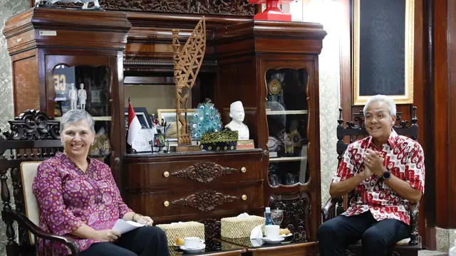 Duta Besar Australia untuk Indonesia, Penny Williams menemui Gubernur Jawa Tengah Ganjar Pranowo di Puri Gedeh, Semarang. (Istimewa)