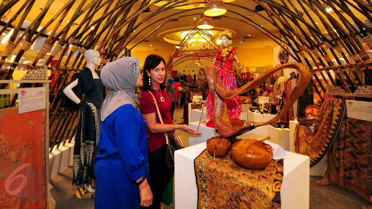Dekranas Gelar Pameran Khas Nusantara