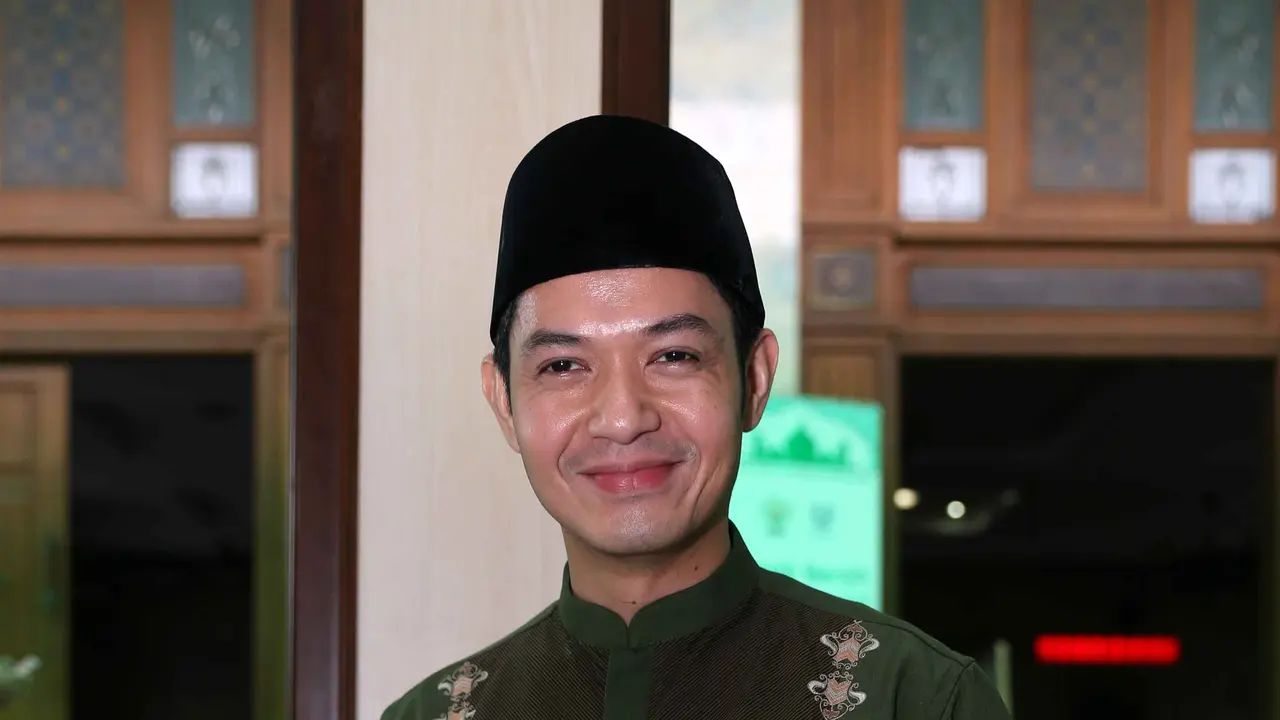 Dude Harlino