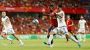 Pada laga kuaifikasi, Spanyol bermain sangat agresif sejak awal. Perbedaan level antartim tidak membuat La Roja mengendurkan permainan mereka. (AP Photo/Fermin Rodriguez)