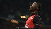 Penyerang Rennes, Mohamed Kader Meite, merayakan gol ketiga timnya dalam pertandingan Liga Prancis (L1) antara Stade Rennais FC melawan Stade Brestois 29 di Stadion Roazhon Park, Rennes, Prancis bagian barat, pada 13 Desember 2025. (DAMIEN MEYER / AFP)